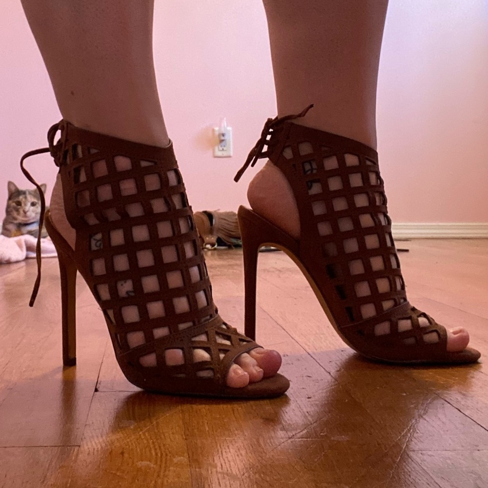 High heel sandals